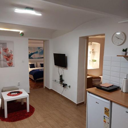 Inter Apartment Belgrade With Free Parking Екстер'єр фото