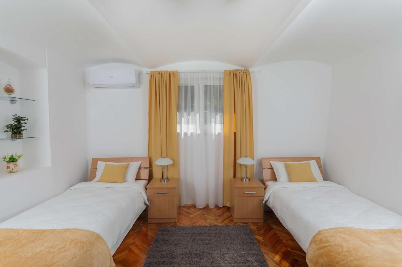 Inter Apartment Belgrade With Free Parking Екстер'єр фото