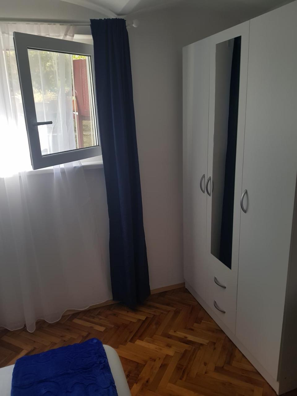 Inter Apartment Belgrade With Free Parking Екстер'єр фото